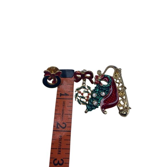 Christmas Sleigh Pin Wreath Pin and Holly Wreath Dangle Earrings Festive Jewelry - Picture 6 of 7